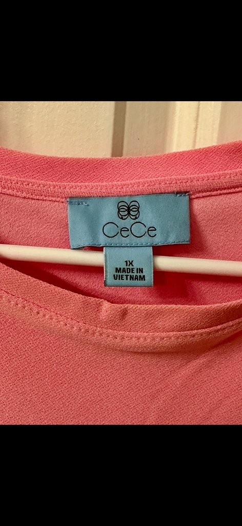 CeCe Women’s Light Pink Short Sleeve Top