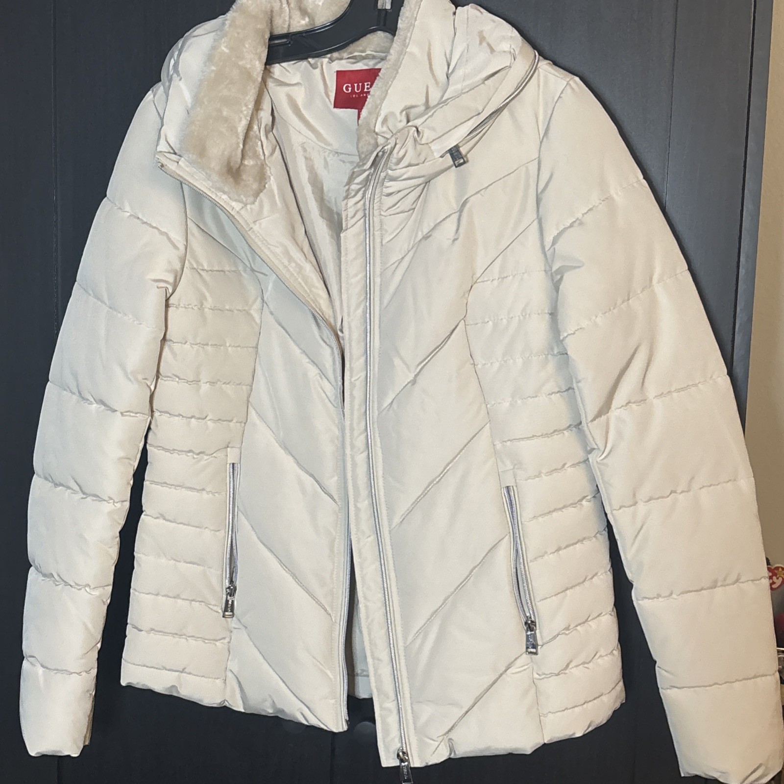 GUESS Coat Quilted Jacket Zipper Logo Biege Women’s Size M