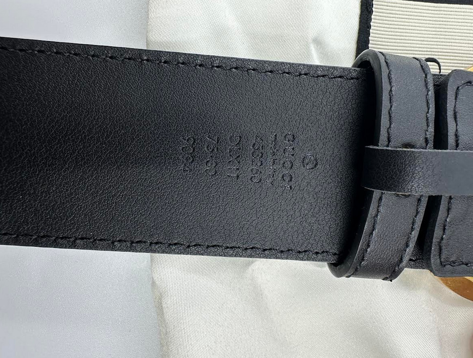 GG BlackGUCCI Leather Belt Pearl Gold Buckle