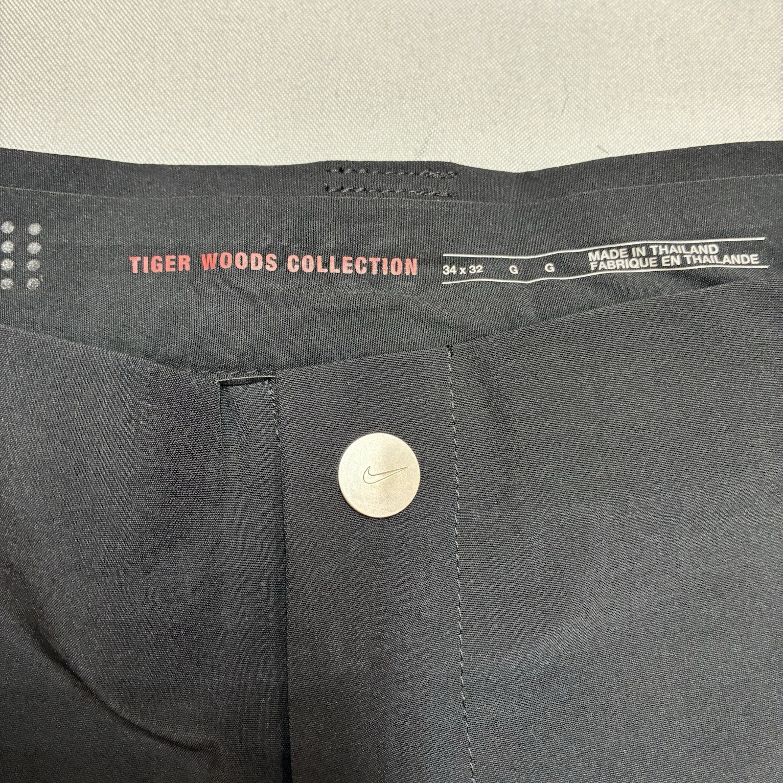 Nike Tiger Woods Adaptive Fit Golf Pants Mens 34×32 (34×30) Black Stretch Vented