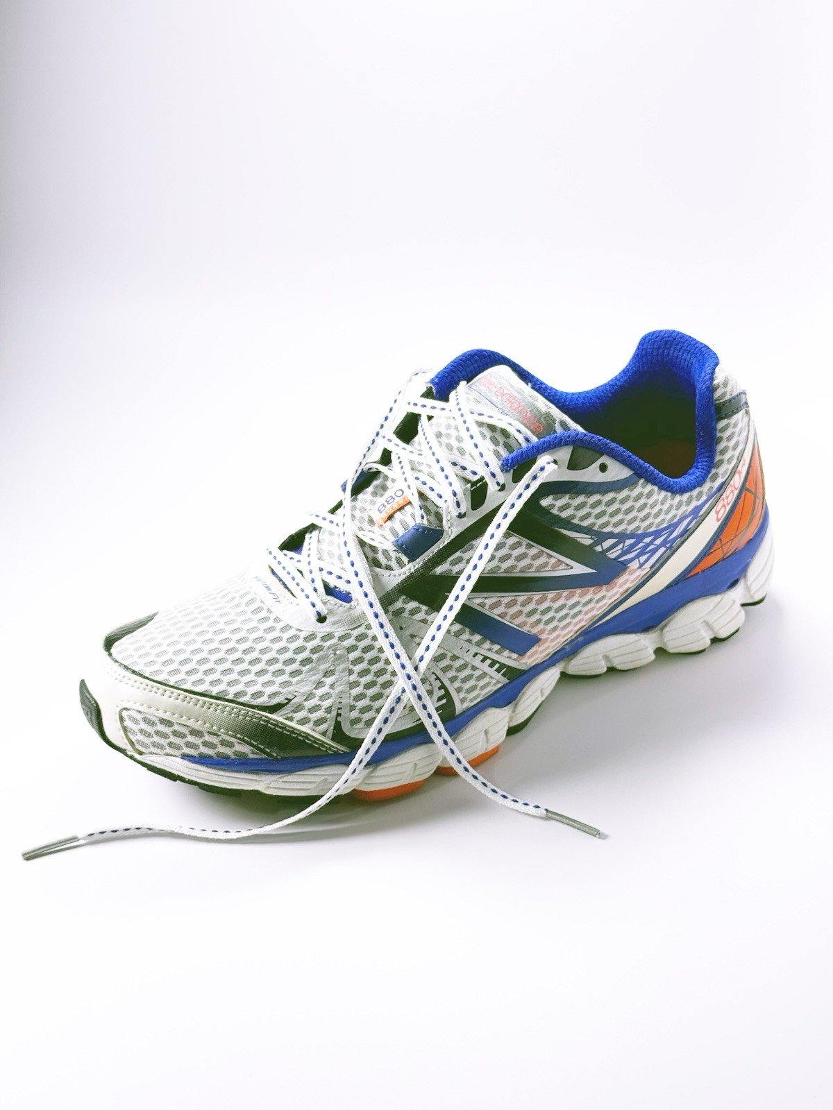 New Balance 880v4 (SIZE 9.5)