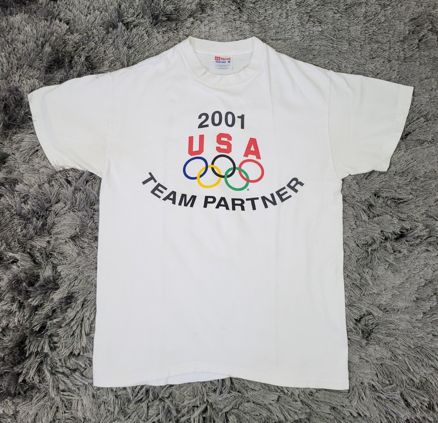 VTG Y2K Hanes 2001 Special Olympics T-Shirt Mens Medium White USA Team Partner