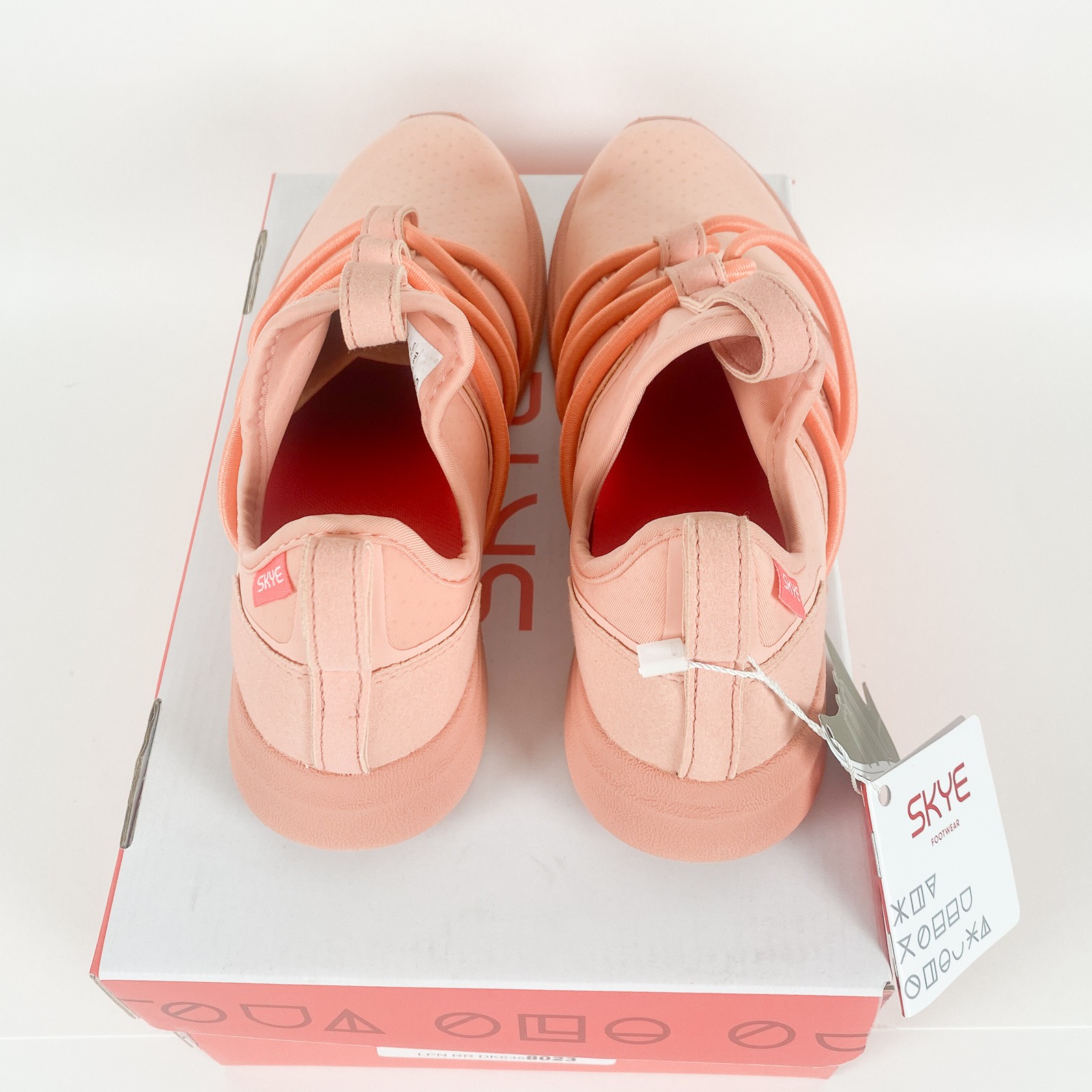 NWT SKYE Footwear The Rbutus Sakura Pink Premium Slip On Sneaker Box W7.5 M6 NOS