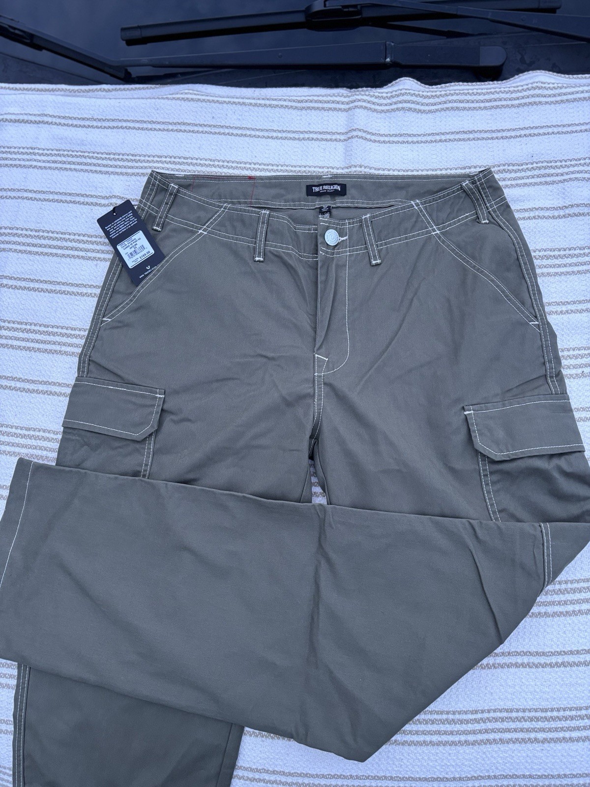 True Religion Men’s Cargo Pants Size 30×32 Kalamata Green Retail $169 NEW