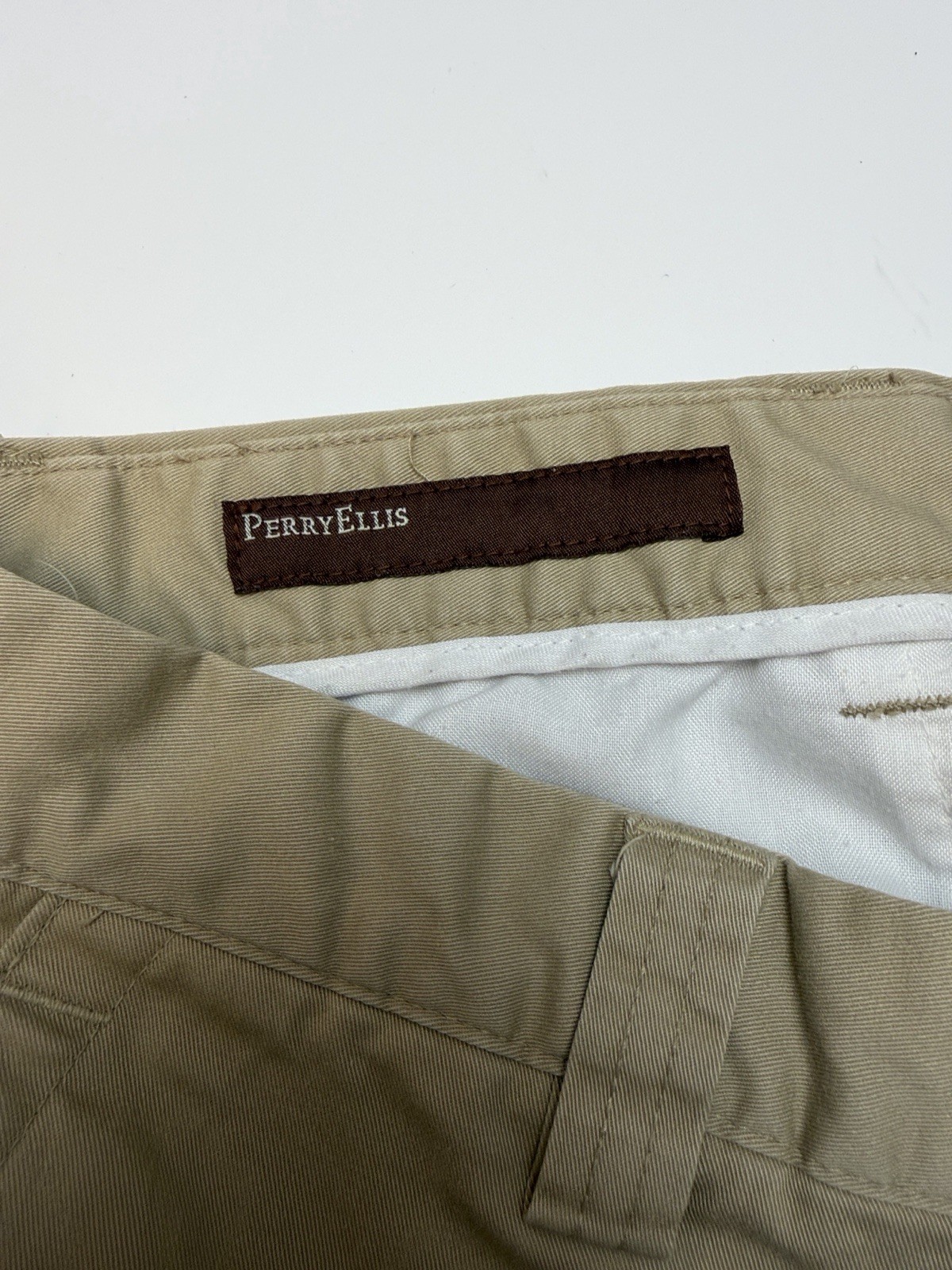 Perry Ellis Men’s Khaki Chinos Pants Tan Casual Workwear Slacks Size 32/30