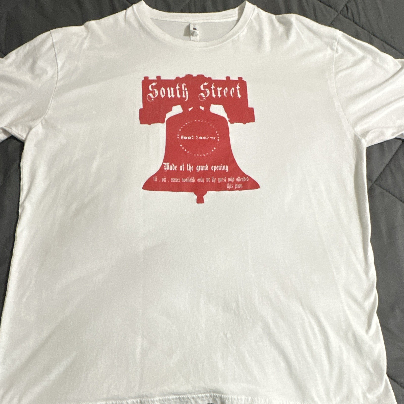 Next Level Apparel South Street Liberty Bell Graphic T-Shirt Men’s XL White Red
