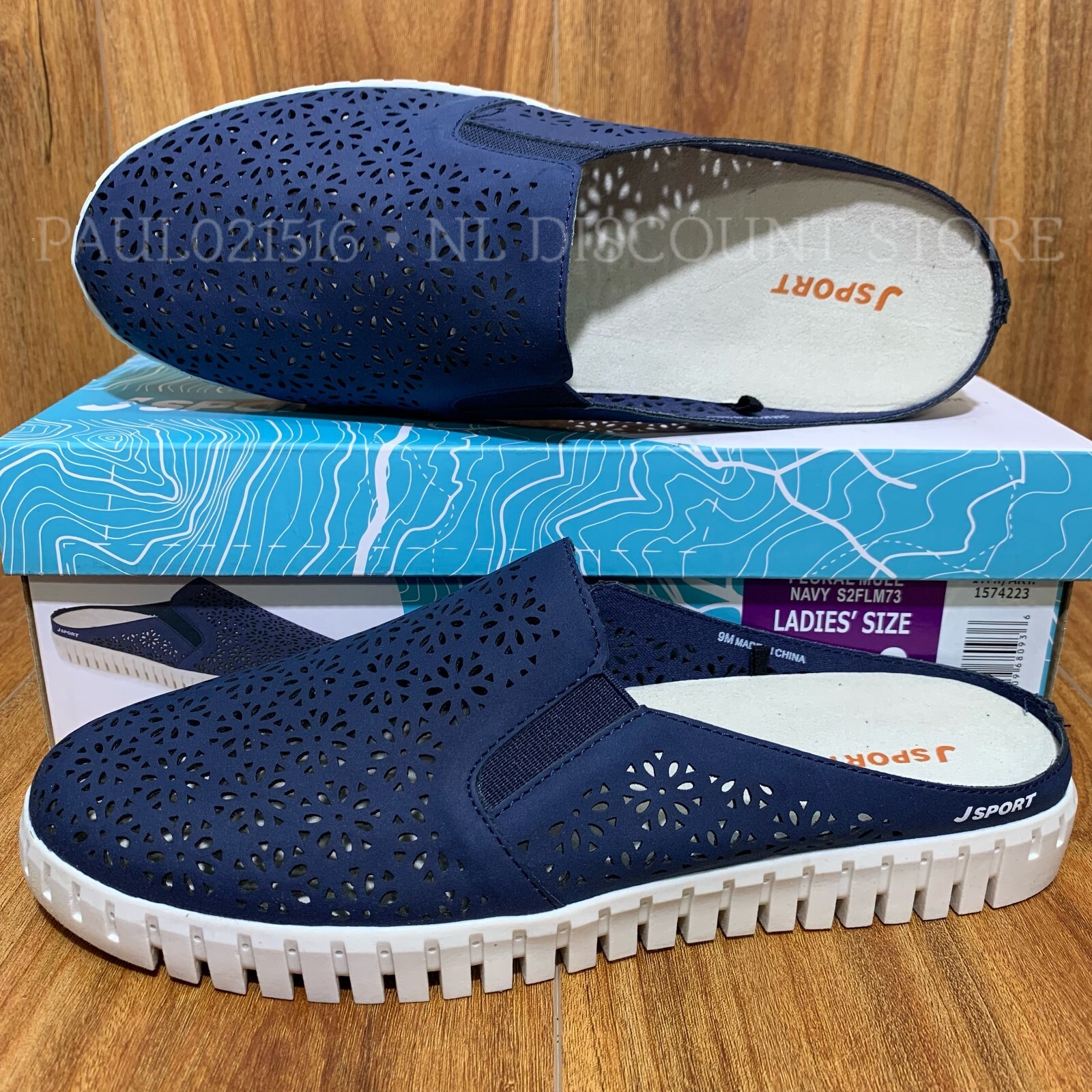 JSPORT Women’s Floral Cutout Lightweight Slip-On Mule ~ Navy ~ Sizes & Condition