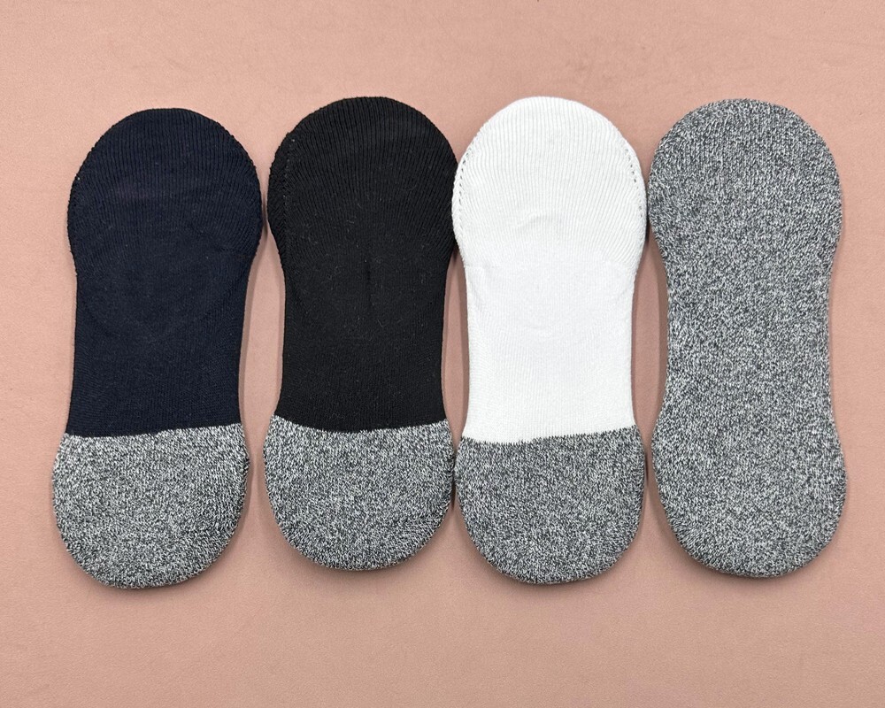 4 Pairs Women’s Cushioned No Show Socks 4 Colors Mix Size Med 8-10.5 BOMBAS
