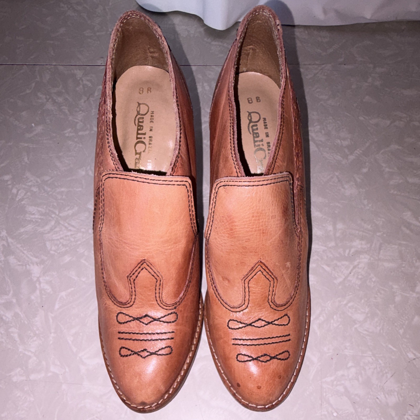 QualiCraft Women’s Brown Leather Slip-On Block Heel Pumps Embroidered 8B