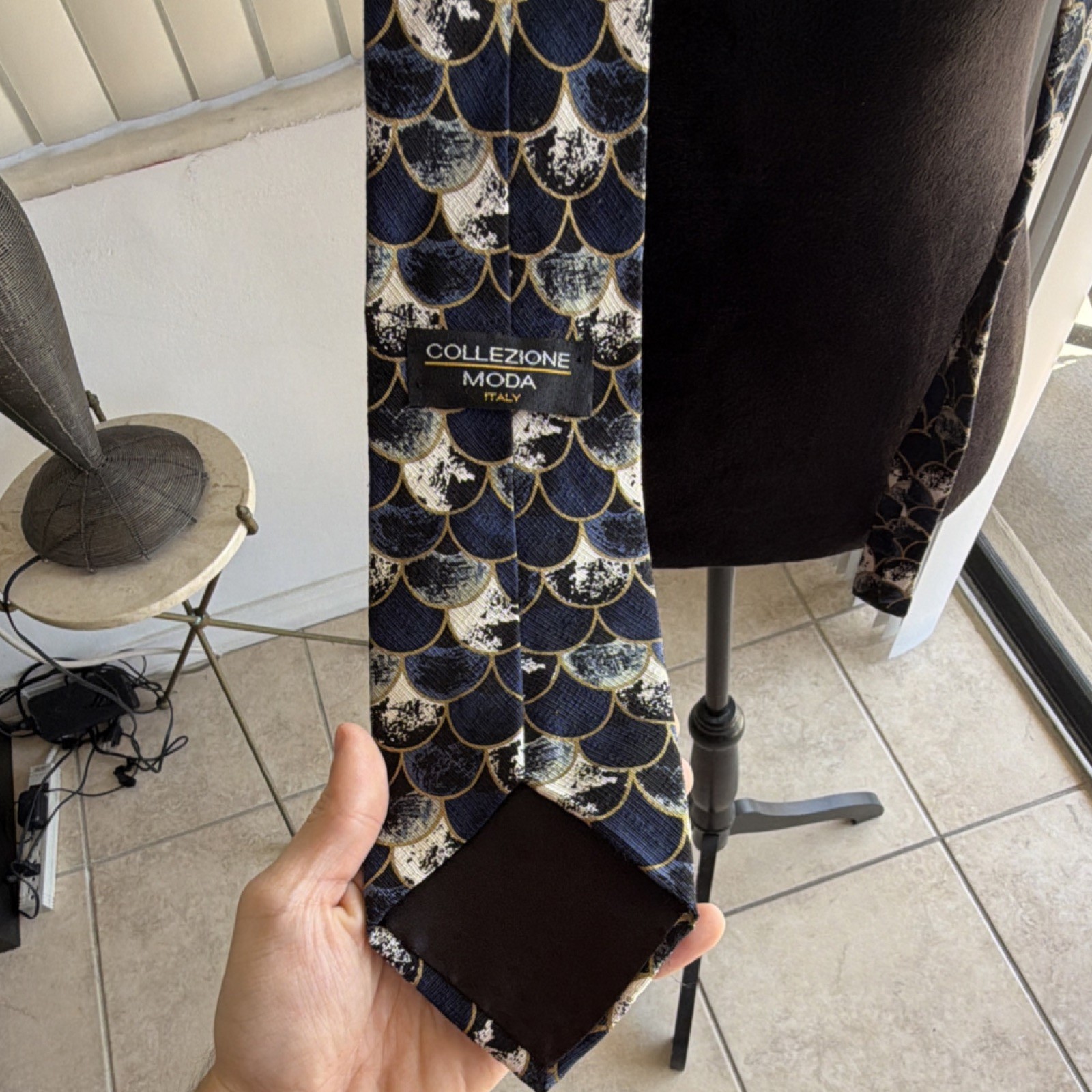 Collezione Moda Men’s Silk Tie Blue/Gold Geometric Woven Pointed Handmade