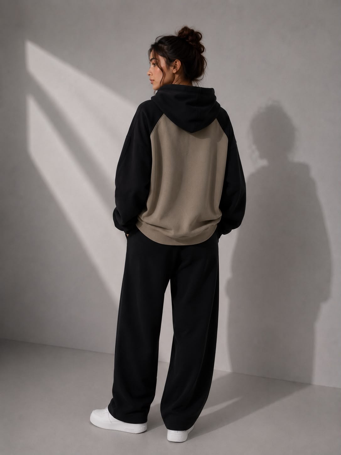 Women’s 2 Piece Hoodie & Wide Leg Pants Set Beige Black Casual Tracksuit Outfit