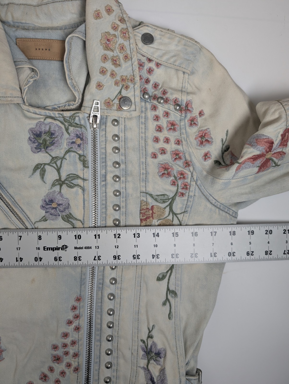 BlankNYC Floral Embroidered Studded Denim Moto Jacket Women’s M 18×27