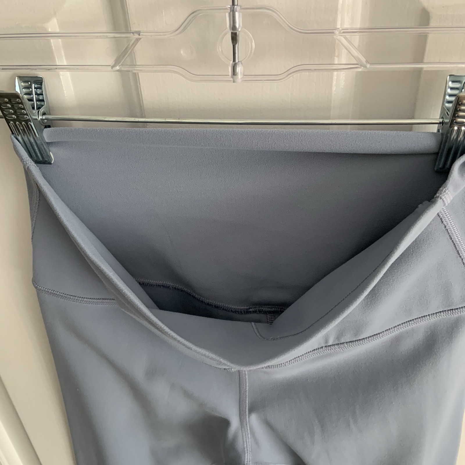 Lululemon Align Crop 21in Pants women sz 6 Light Chambray Blue EUC