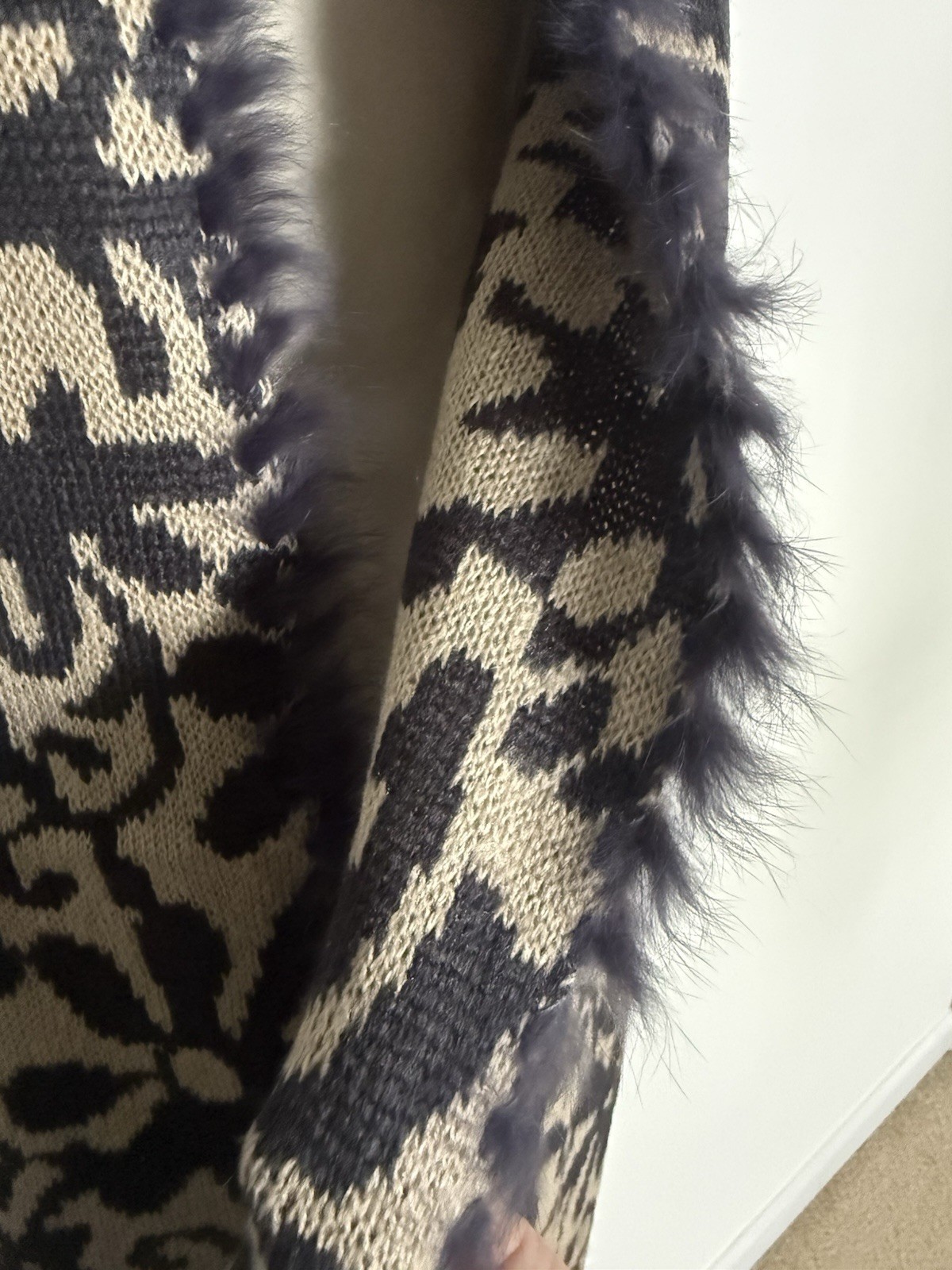 Pretty Persuasions NWT Tan/Black Fur Trimmed Wrap, 78 “ x 18” ~ 100% Acrylic