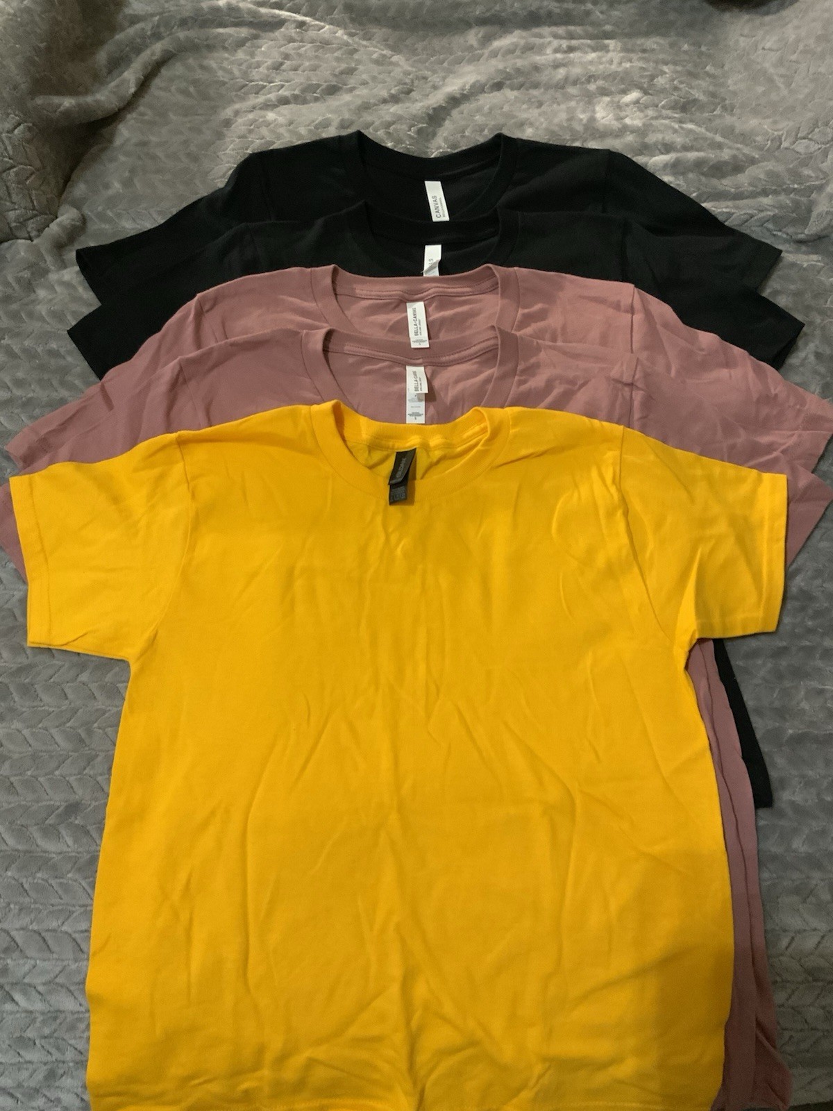 5 Blank TShirt Lot XS & SML Bella Canvas & Gildan Black Pink Yellow