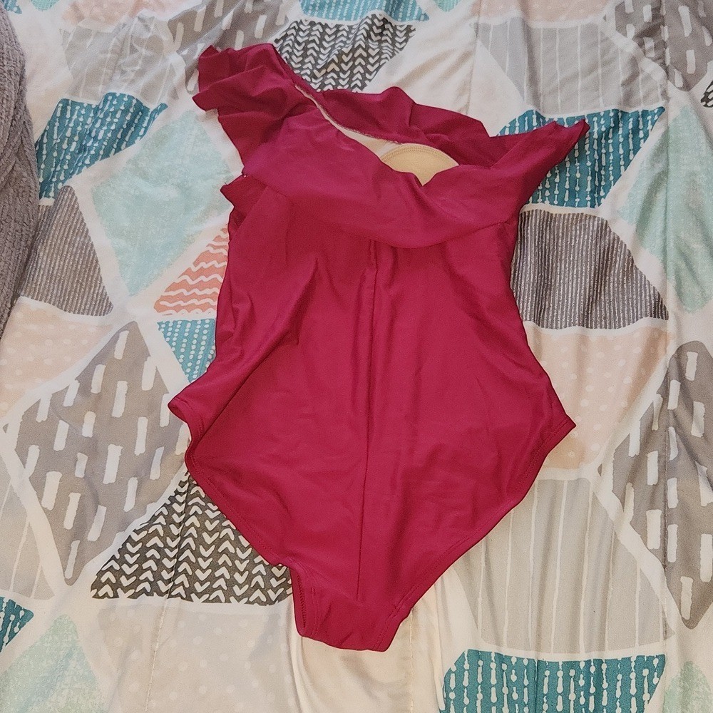 NWT Konami Sol woman’s swimsuit M