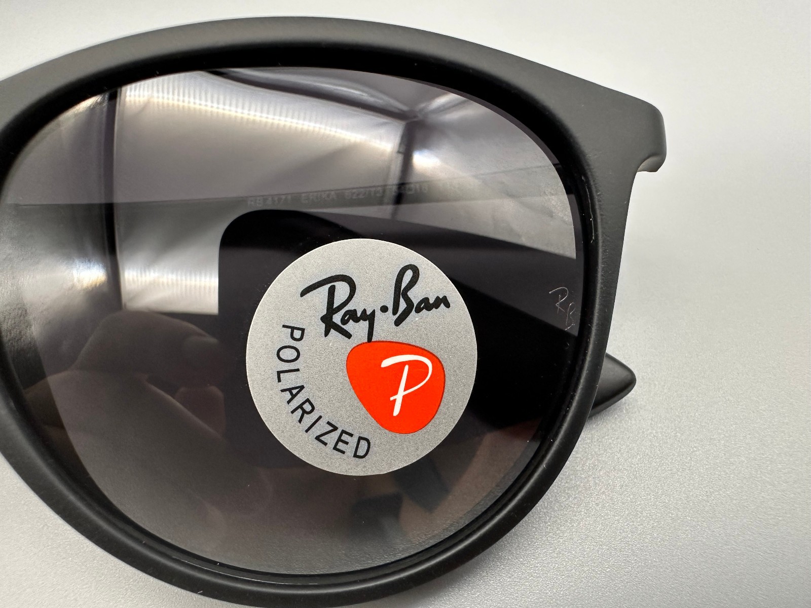 New Ray-Ban RB4171 Erika Matte Black/ Grey Polarized Gradient Women’s Sunglasses