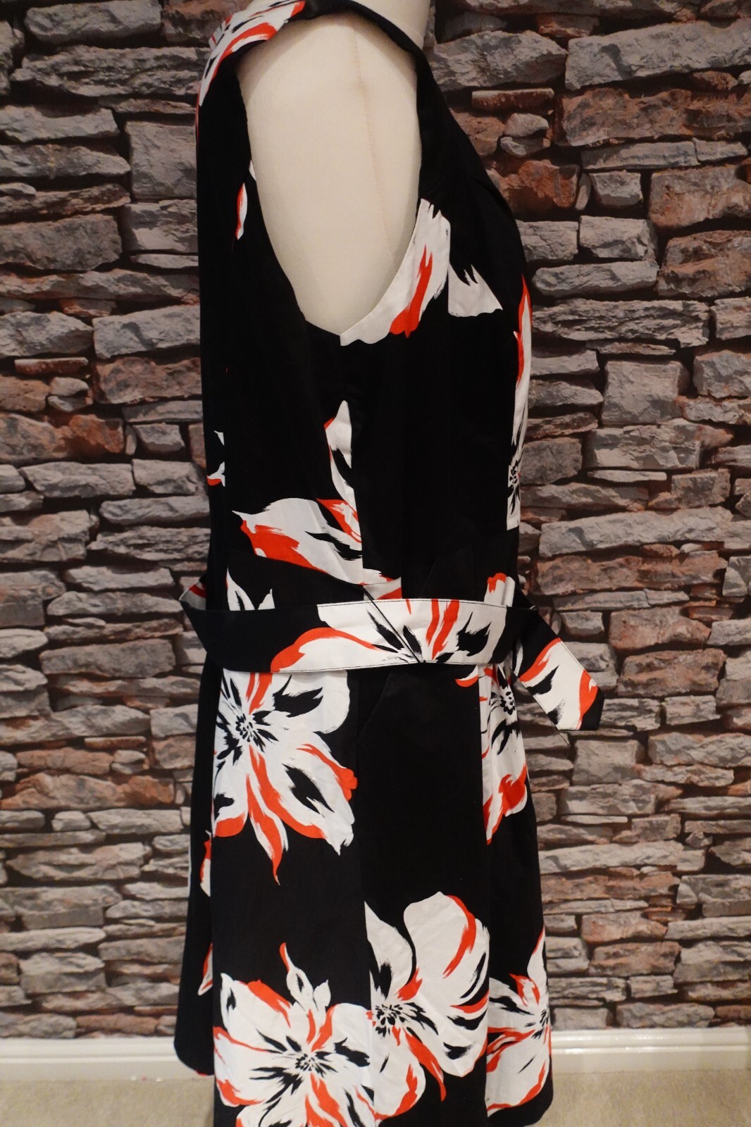 Collection Debenhams Belted Sleeveless Lined Back Zip Dress Size 20