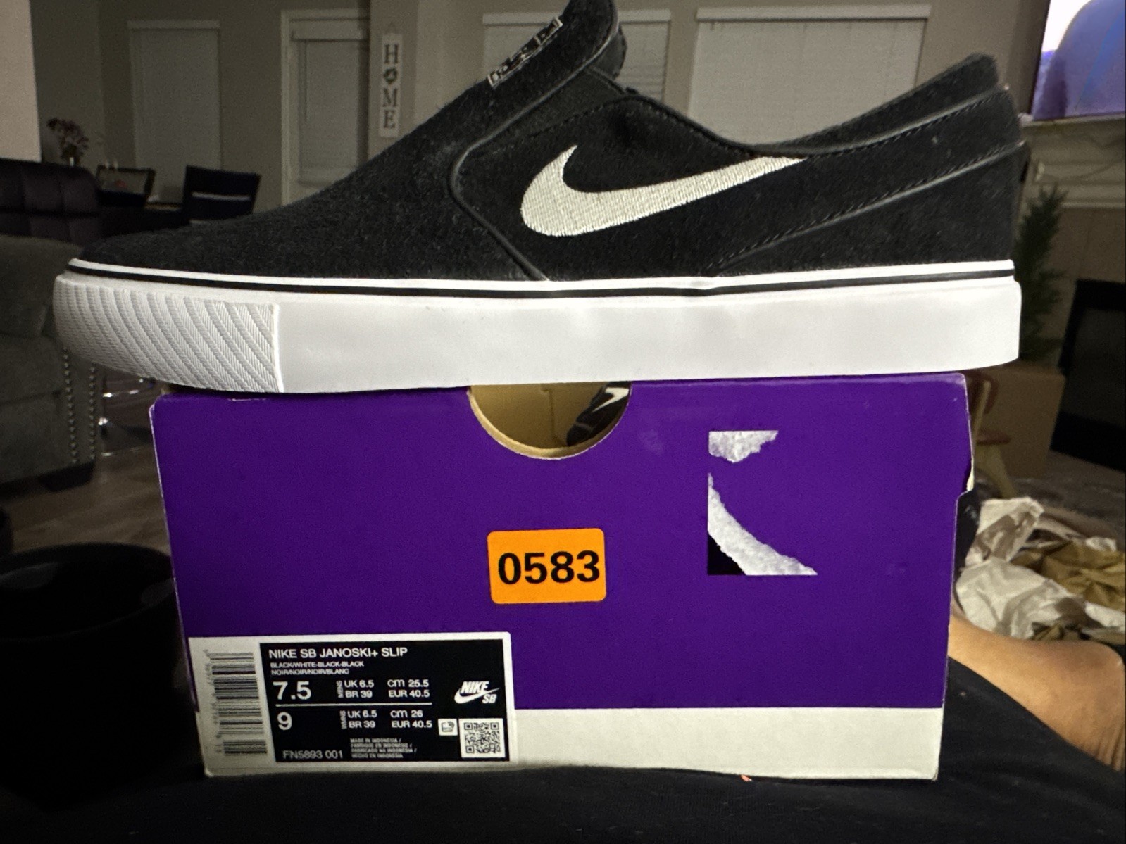 Size 7.5- Nike Zoom Stefan Janoski+ Slip SB Black White