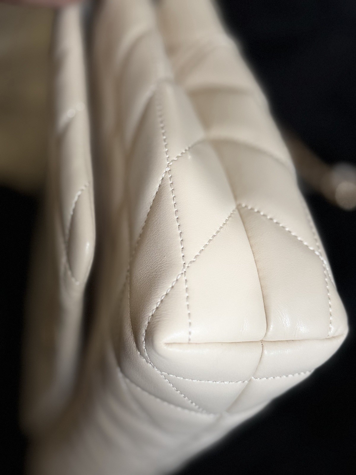 KARL LAGERFELD PARIS Cream Quilted Genuine Leather Shoulder Bag Gold Chain