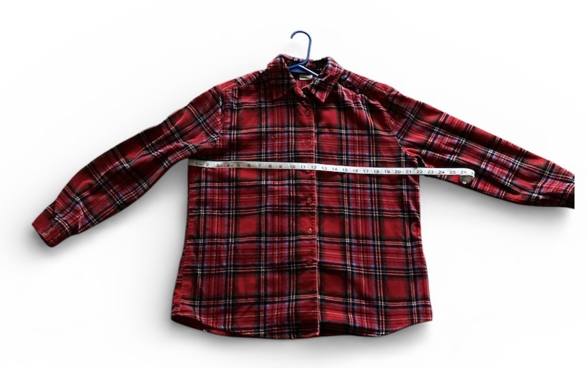 LL Bean Shirt Womens Medium Red Plaid Velour Button Up 0 YR45