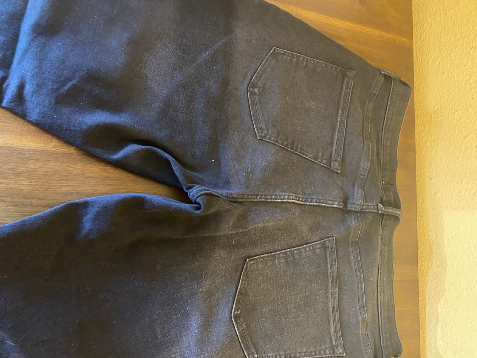 Old Navy Men’s Straight Leg Mid Rise Black Dark Wash Stretch Denim Jeans