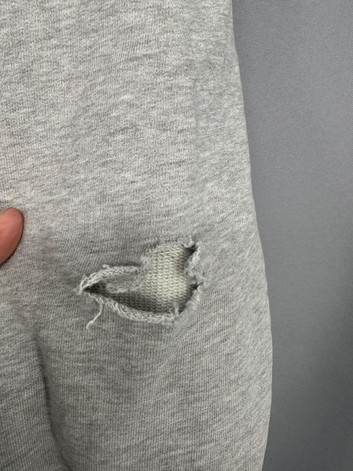 ASKET Sweatshirt Mens Large Gray Crewneck Pullover 100% Cotton Fleece Portugal