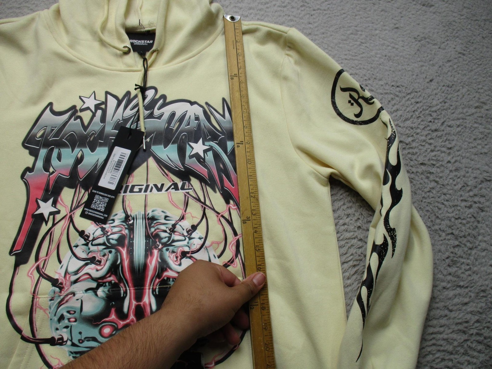 Rockstar Original Hoodie Mens M Yellow Skull Graphic Risk Of Electric Shock