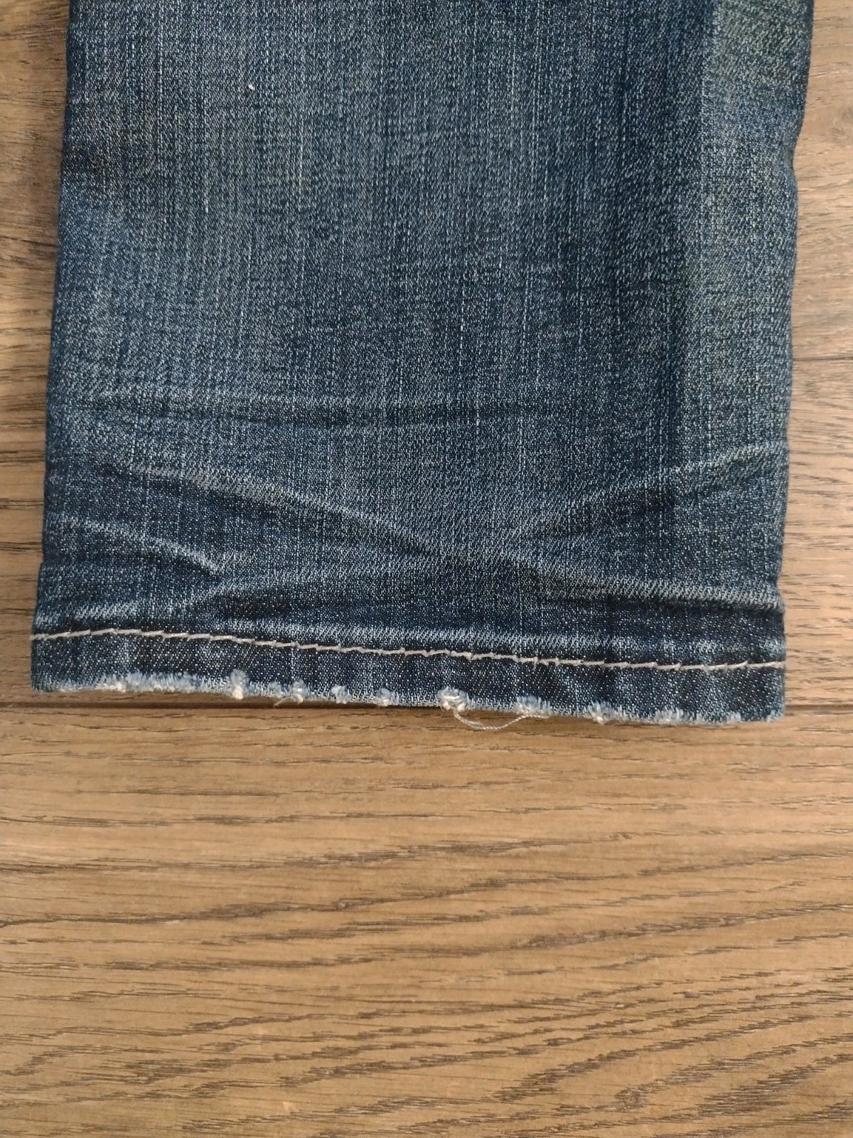 Silver Denim Jeans Women’s Suki Ankle Slim Size 29×27 Distressed Stretch