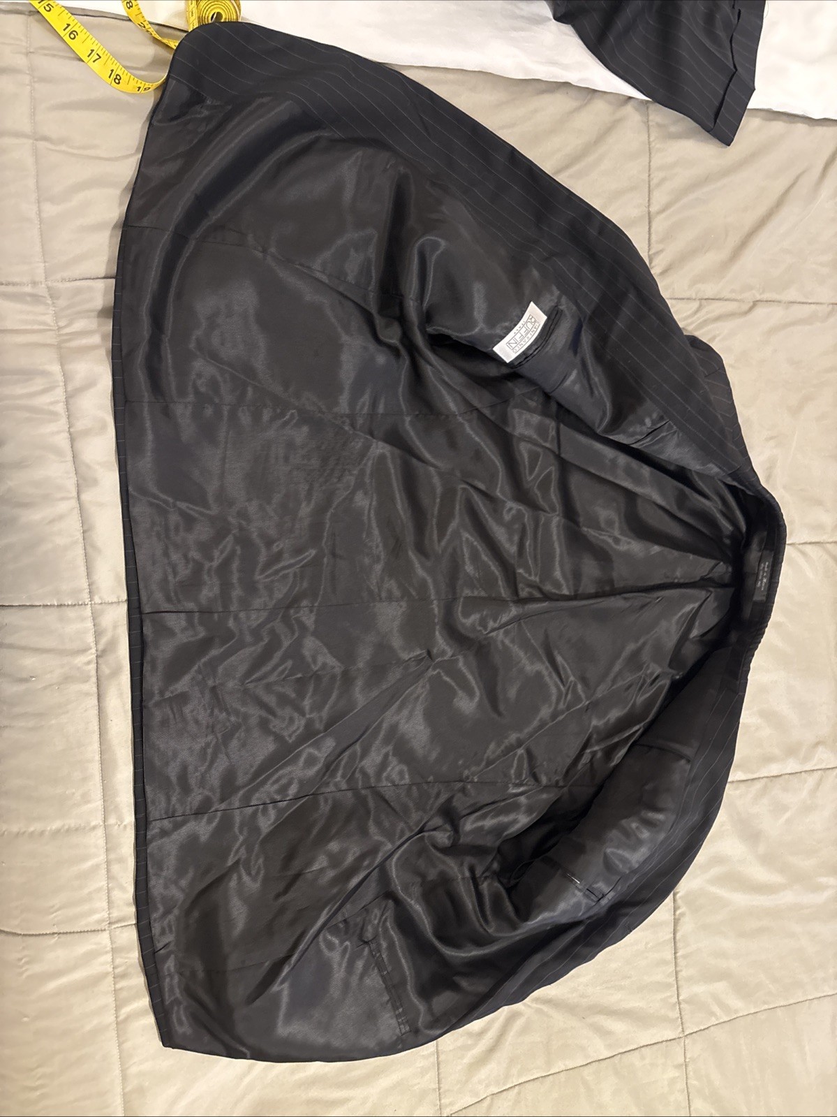 40R 34X28 Gianfranco Ruffini Men’s Black Pinstripe Suit