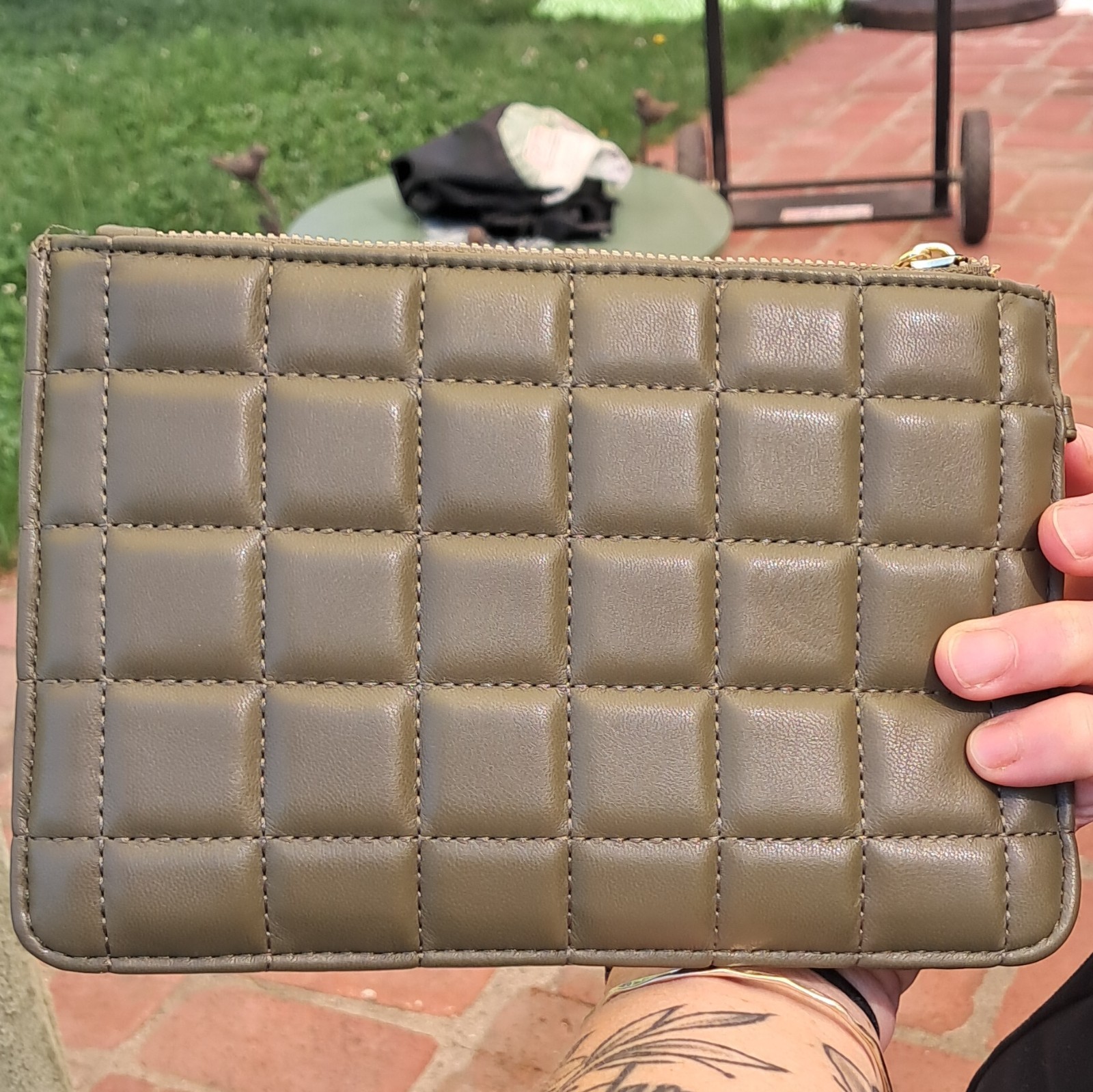 London Fog Green Quilted Zip-Around Wristlet Wallet, Organizer Card Pockets