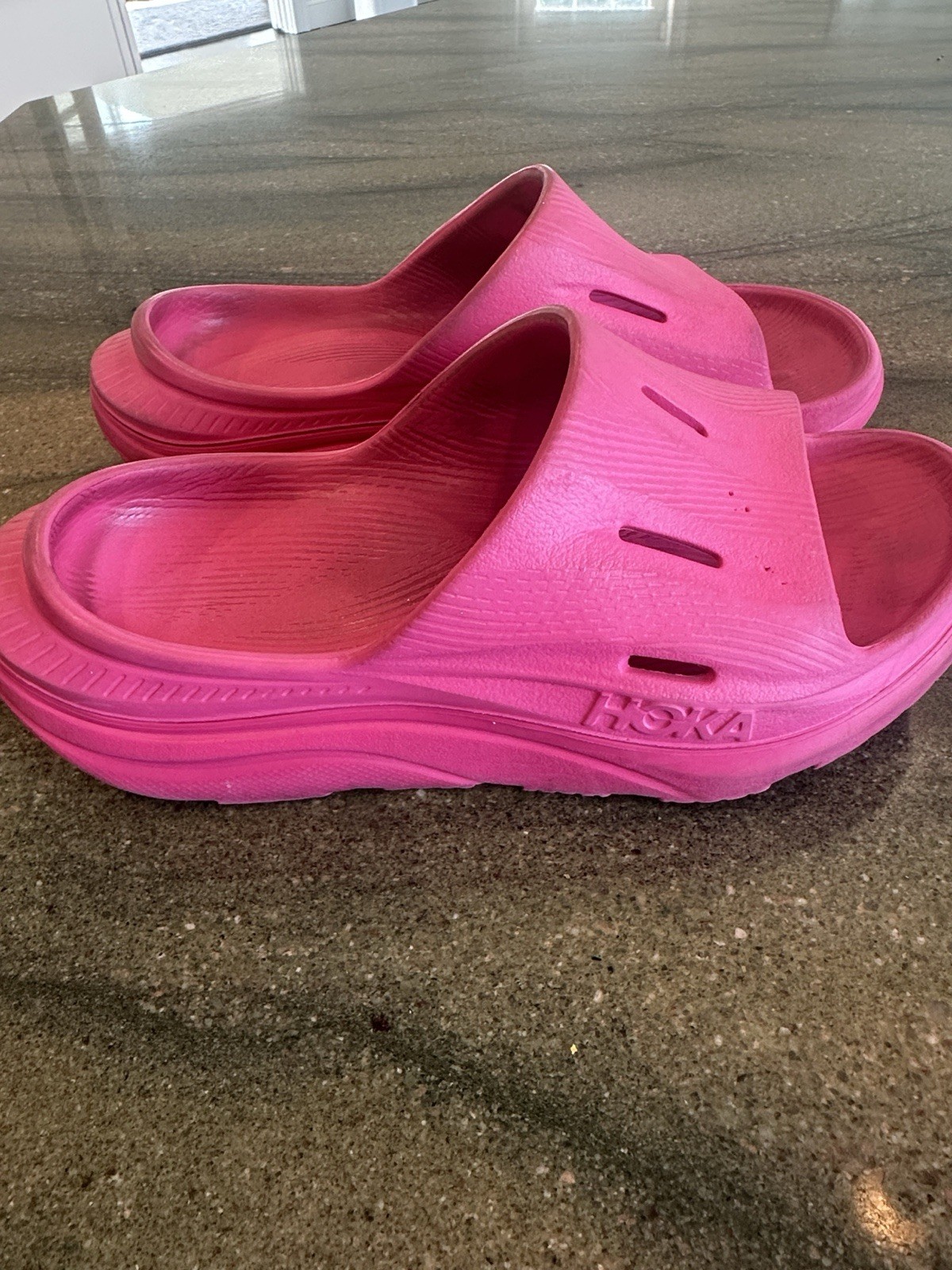 Hoka One One Pink Ora Recovery Slide Size 6