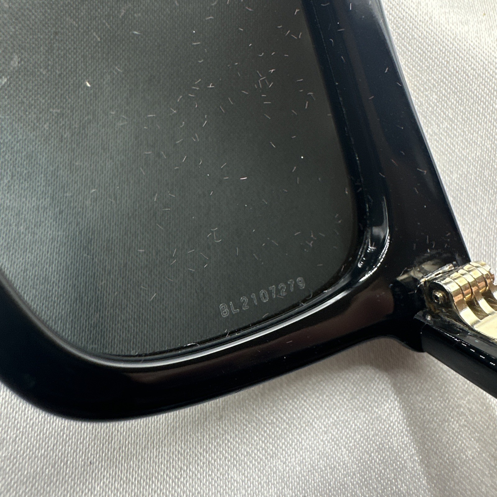 NWT VALENTINO Black/Grey /Gold spikes Sunglasses. NO case.#BL2107270. See pics.