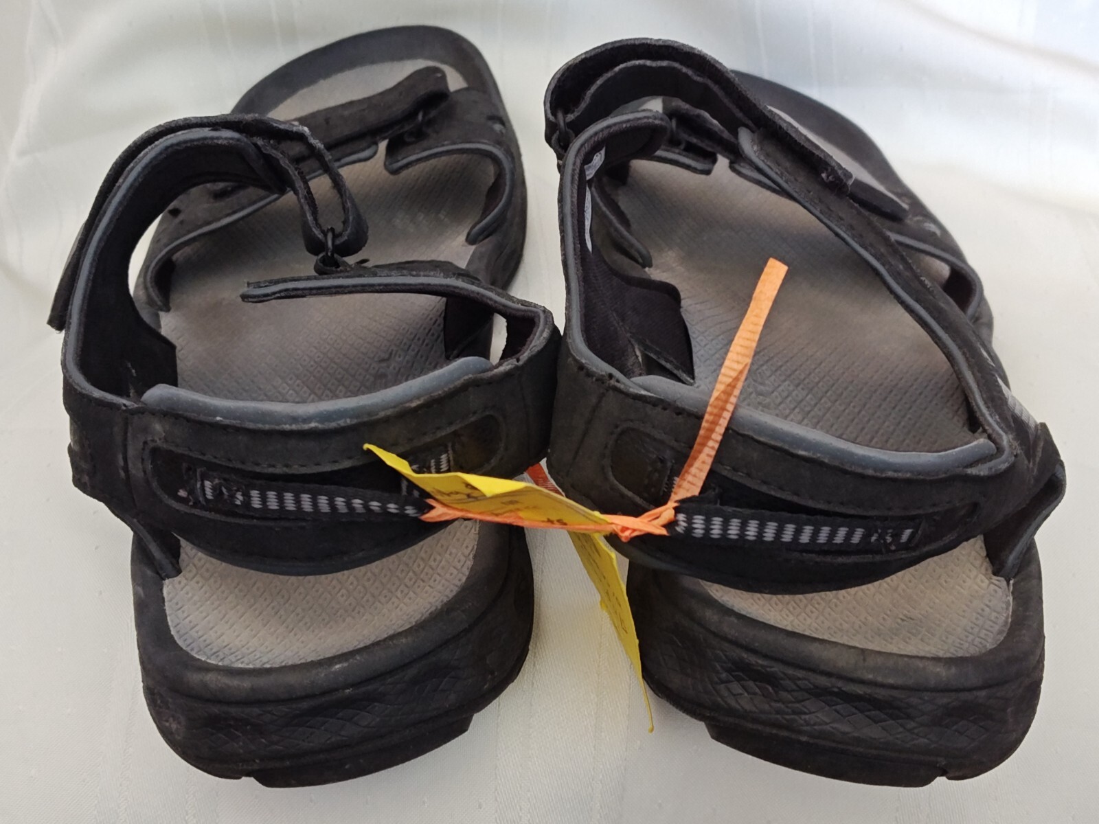 Columbia Men’s Techlite Sandals BM4398-010 Black Gray Size 12 EUR 46 2/3 EUC