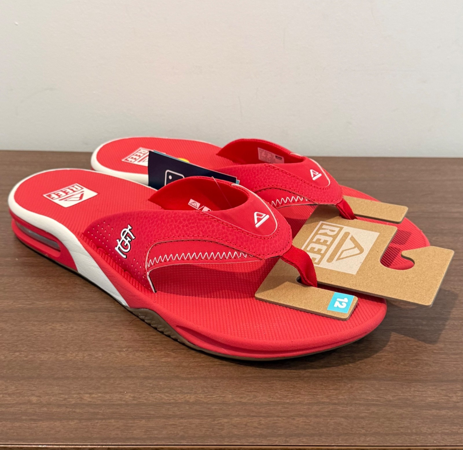 St. Louis Cardinals Reef Fanning X MLB Bottle Opener Flip Flops Men’s Size 11-13
