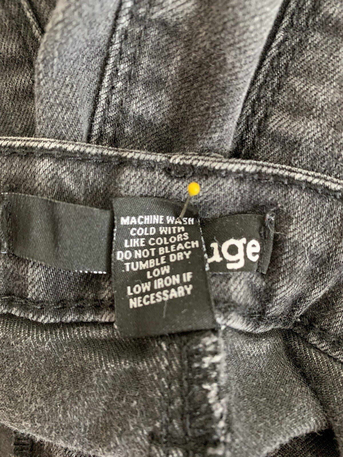 REFUGE CUTE BLACK COTTON POLY SPANDEX BLEND JEANS – SZ 8