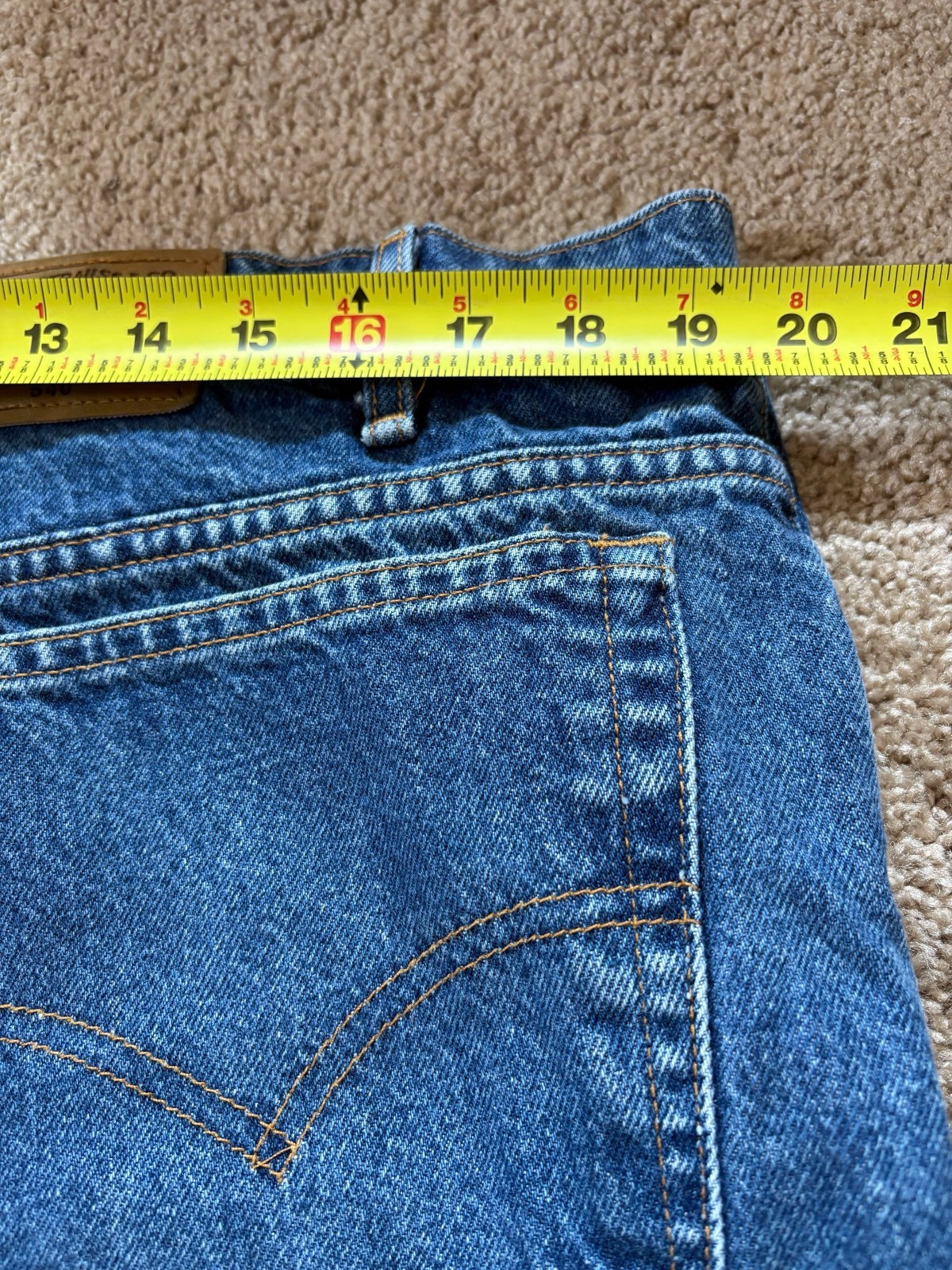 Vintage 1994 Levi’s 540 Relaxed Fit Orange Tab Jeans – Made in USA – Size 42×30
