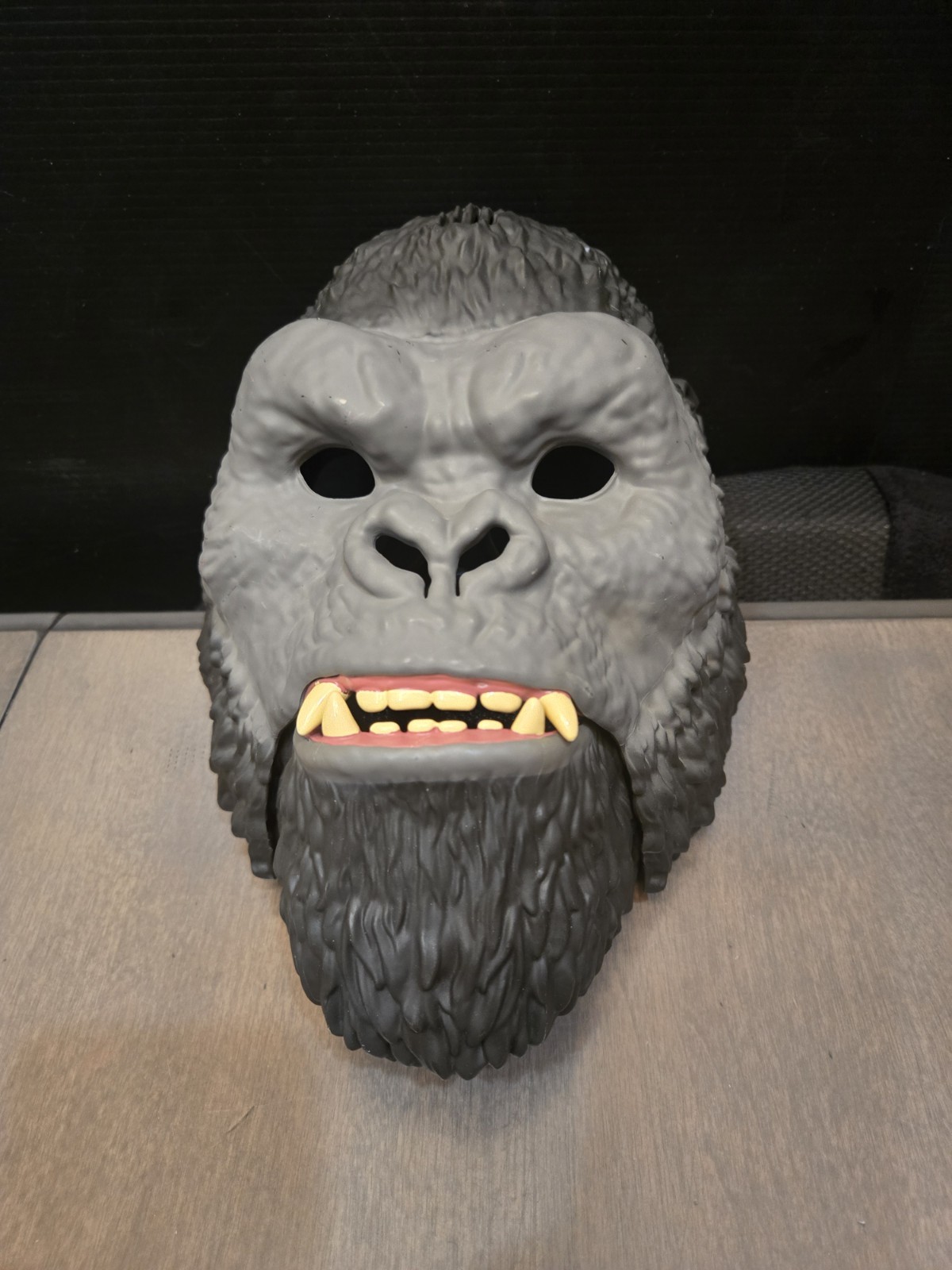 Godzilla x King Kong: The New Empire Kong Titan Battle Roaring Mask Halloween