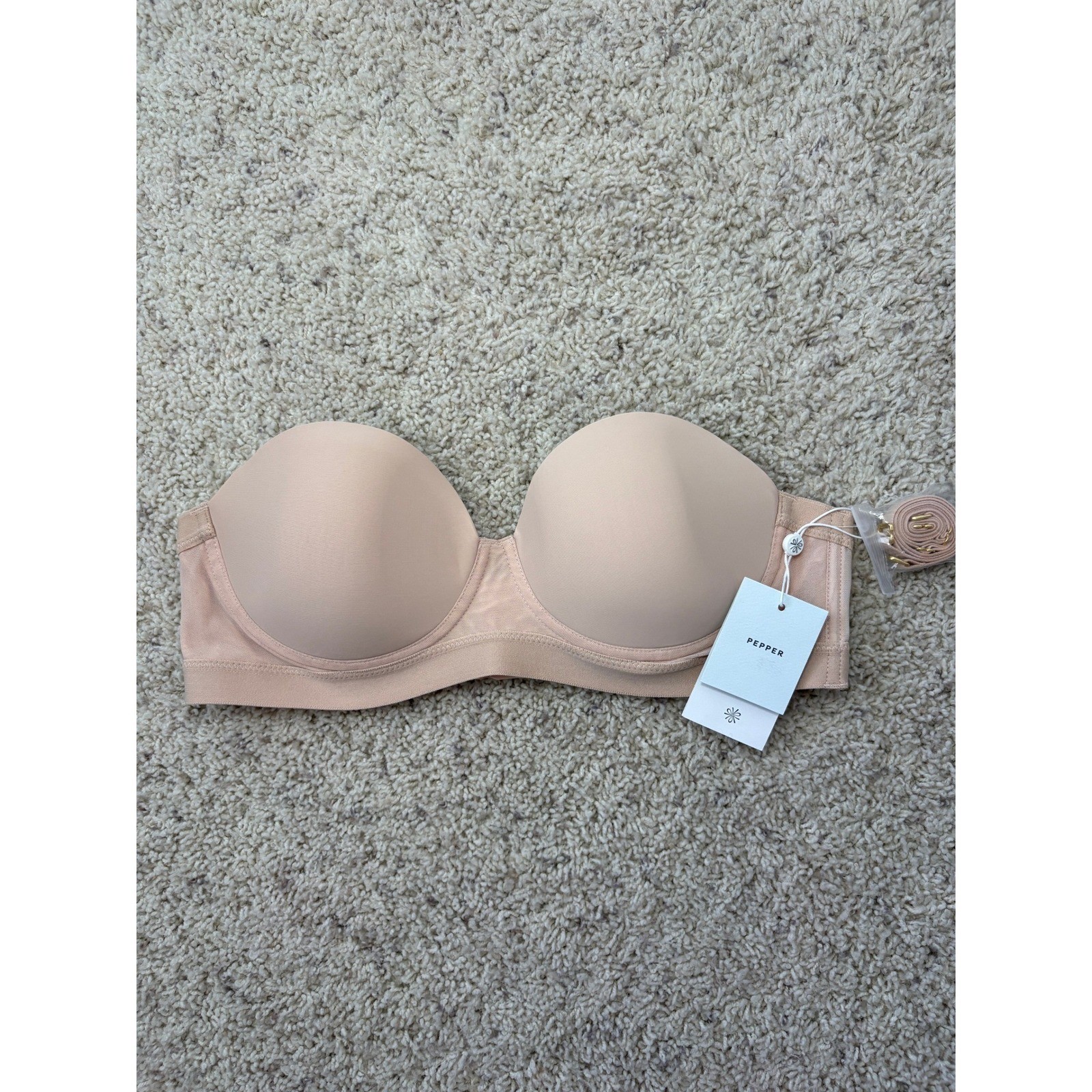 NWT Pepper Multiway Strapless Bra 38B Buff Beige Nude Convertible