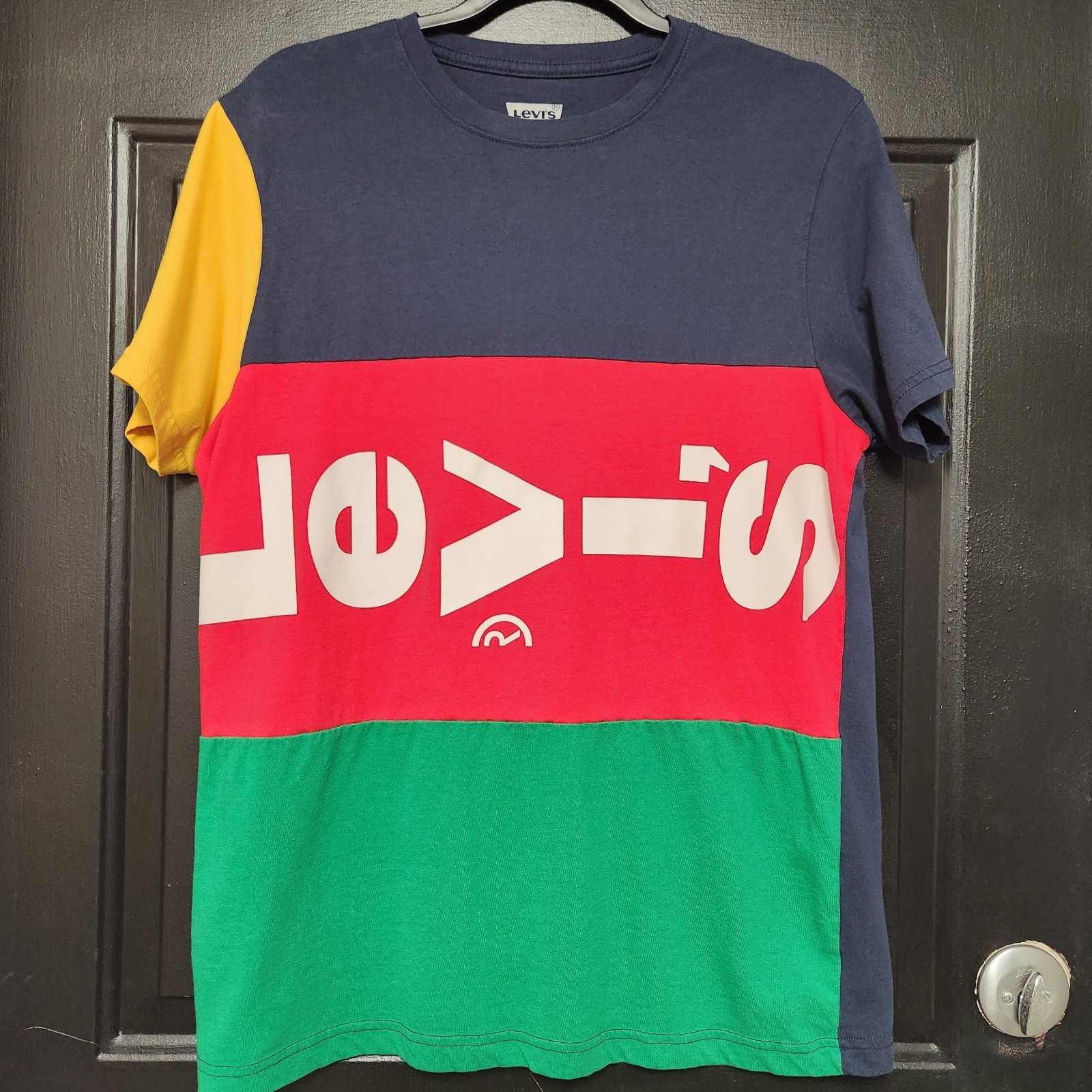 Levi’s Tee Striped Multi Color Block Spellout Medium T-Shirt Cotton Polyester