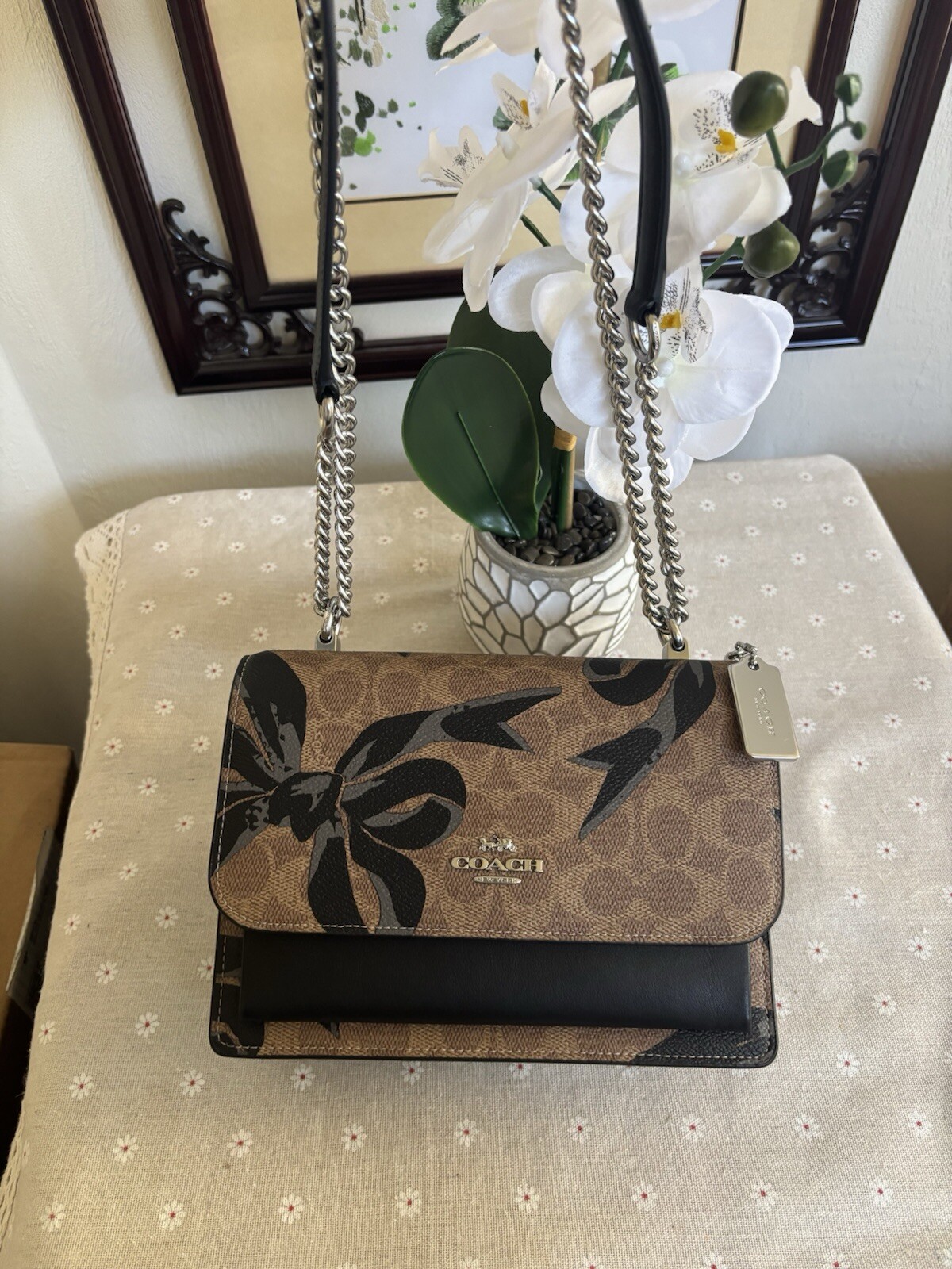 Coach Klare Crossbody Bag In Signature Canvas With Bow Print