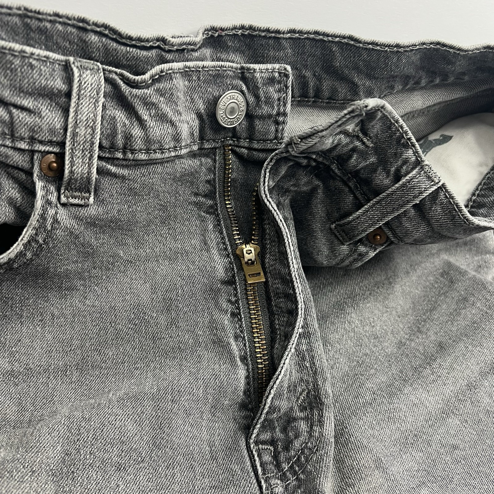 Levi’s 505 Mens Regular Fit Jeans 34×34 Gray Straight Leg Denim Pants