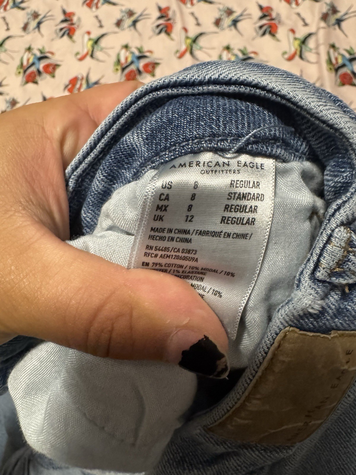 American Eagle Women’s Pants and Short Bundle (Women’s 8s & 6)