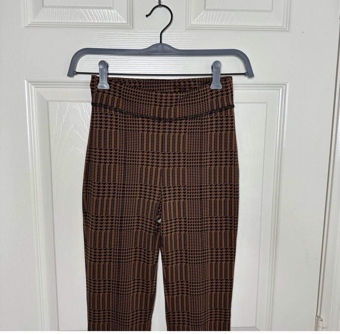 NWOT Alo Jacquard High-Waist Glenplaid Flare Leggings Cinnamon Brown/Black XS