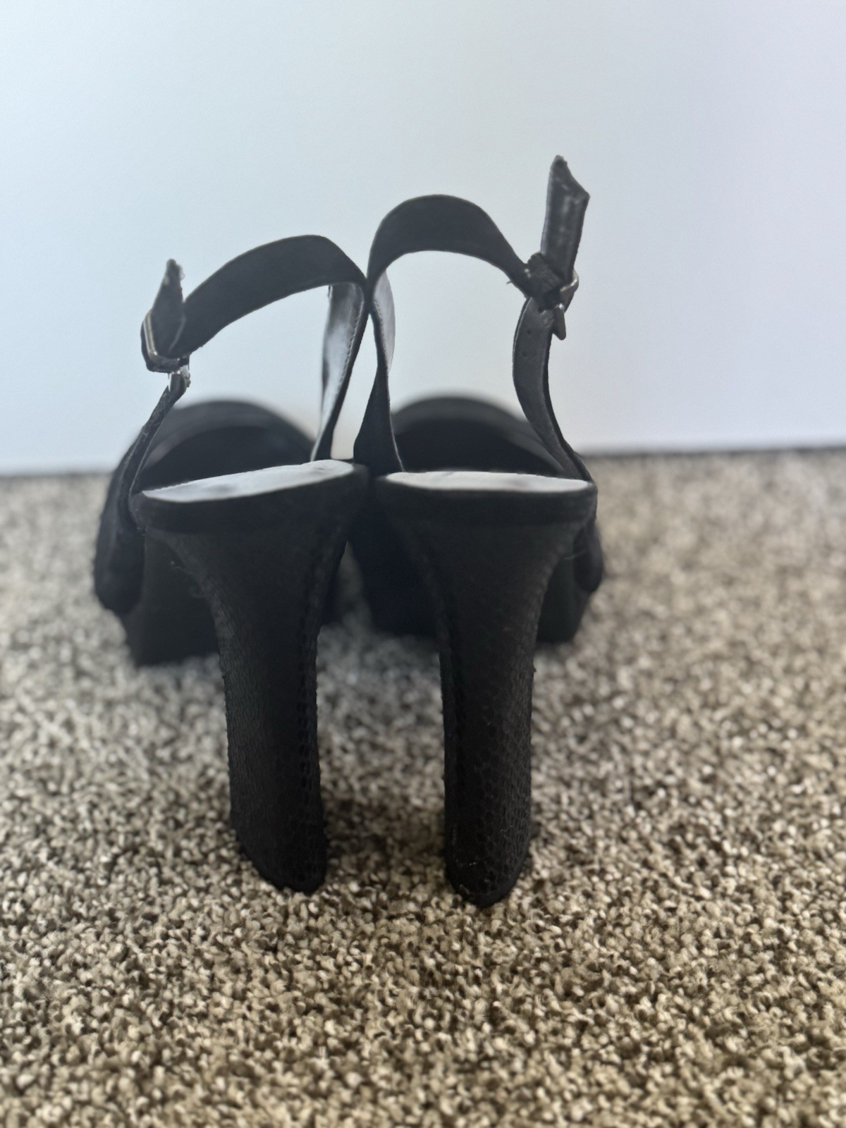 Worthington Women’s Black Slingback Block Heel Round Toe Buckle Strap 7.5M