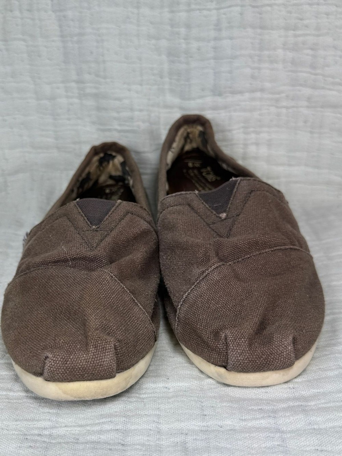 TOMS Classic Canvas Slip On Flats Brown Womens Size 9