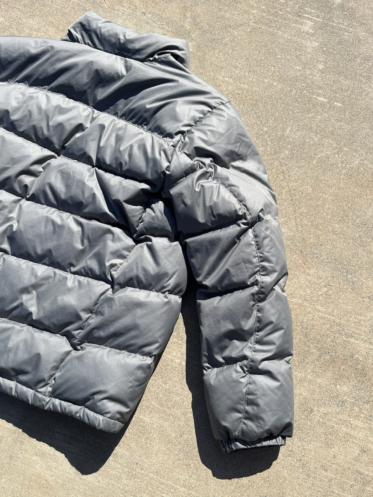 Eddie Bauer Men’s L Gray Insulated Puffer Jacket Full Zip Stand Collar