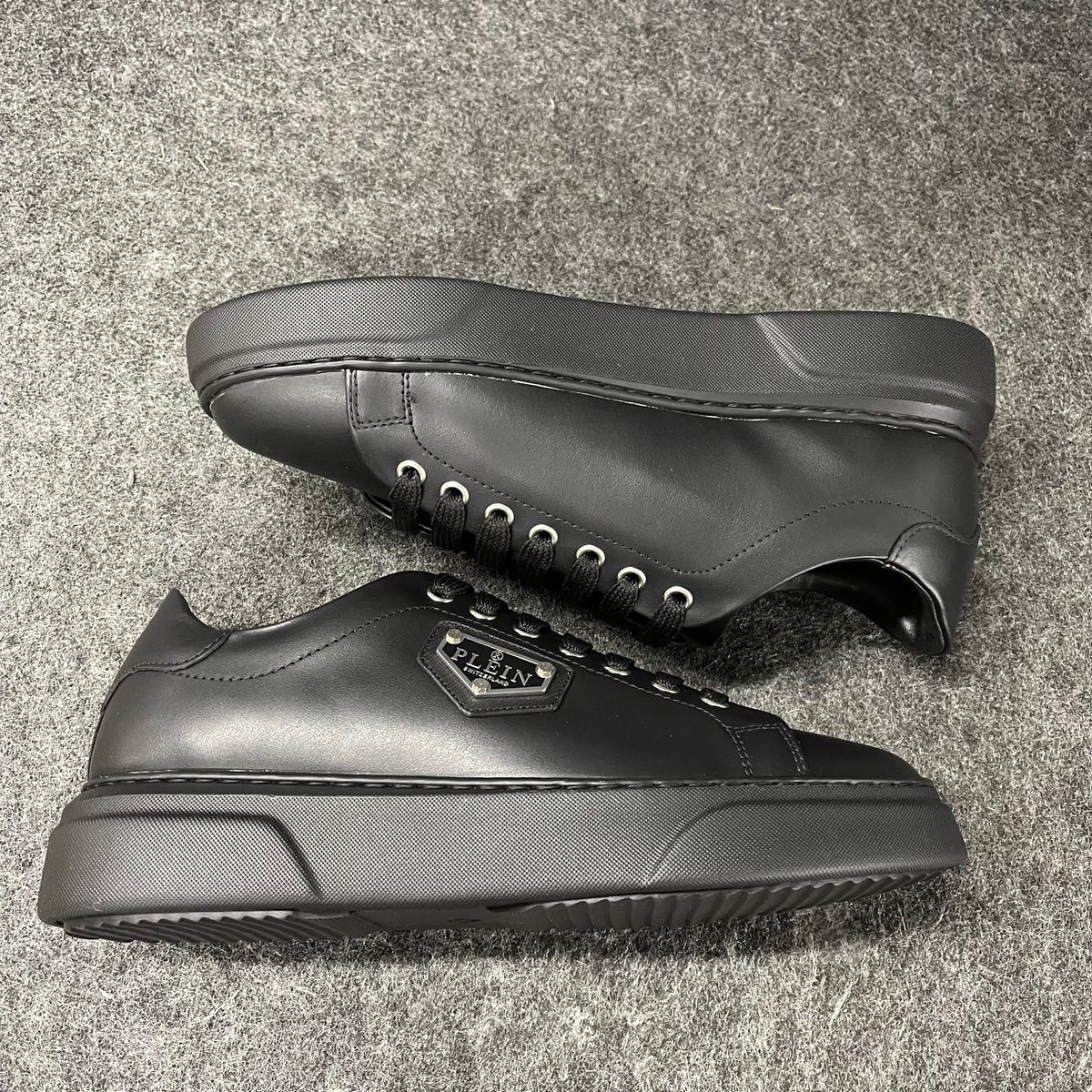 PHILIPP PLEIN Lo-Top Iconic Plein Sneaker Men’s Size 38/US 6.5 Black