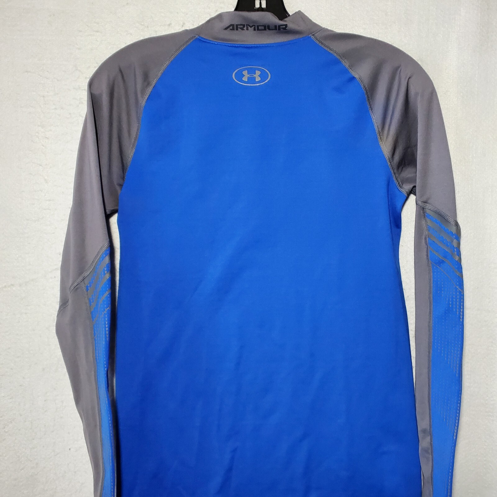 Under Armour Shirt Long Sleeve Fitted Youth’s XL Blue ColdGear YXL