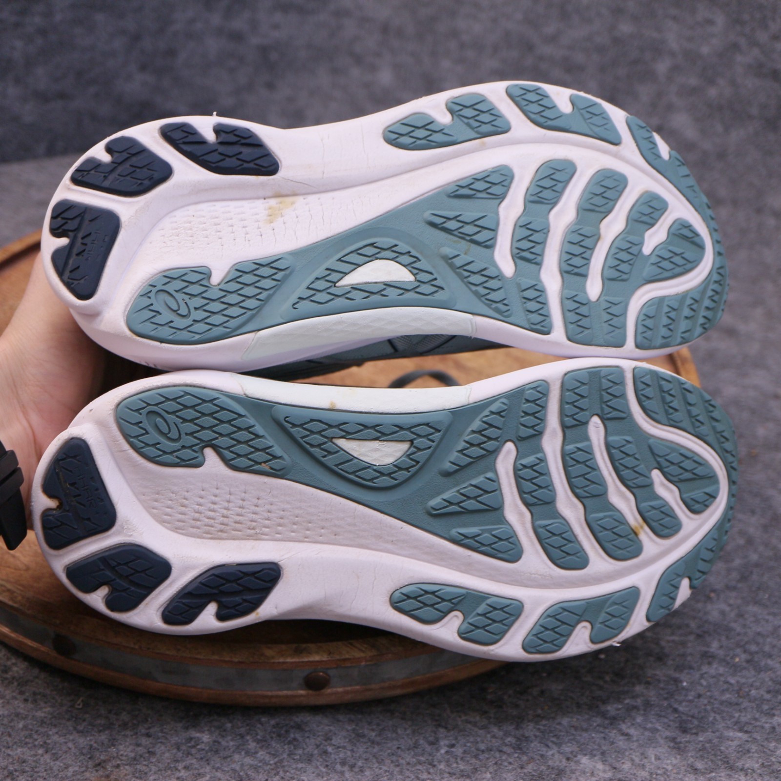 ASICS Gel Kayano 30 Womens Size 8.5 US Mint Tint Pale Running Shoes 1012B357